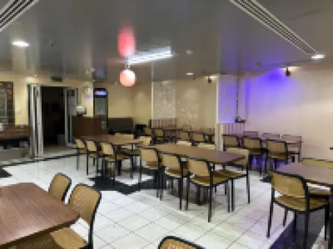 โรงแรมไอโกร