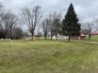 Charming 2-bedroom house in delightful Jackson with AC, WiFi Hotels in Cape Girardeau County