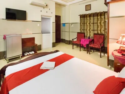 Tan Dat Hoa Hotel & Massage Hoteller i Tân Phú