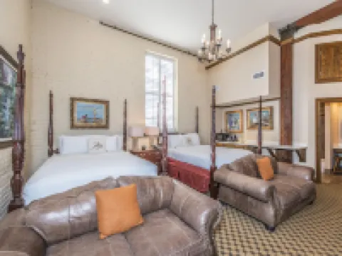 ดิ แอนสันโบโร โรงแรมในชาร์ลสตัน