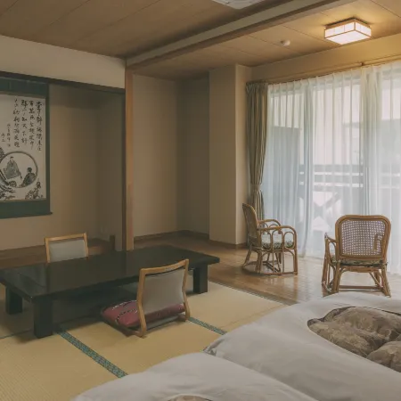 Kinasa No Yu Hotel & Cottage