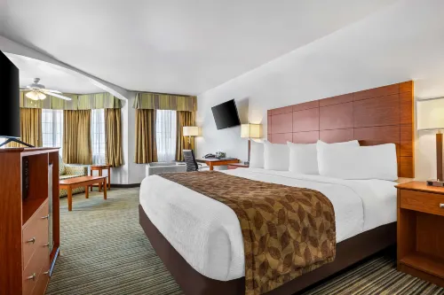 Best Western Liberty Inn Hotels in Delano