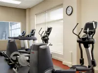 Four Points by Sheraton Calgary Airport - Gym