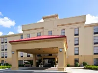 Holiday Inn Express Indianapolis South Hotels near Walmart Supercenter