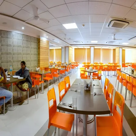 Hotel Shri Ram Empire