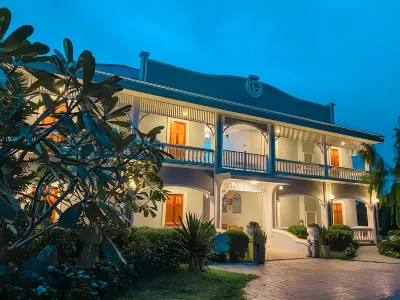 Sichon Goodwill Hotels near Wat Khao Phanom Tai