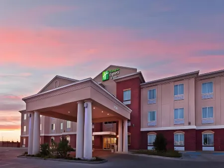 Holiday Inn Express & Suites Fort Stockton