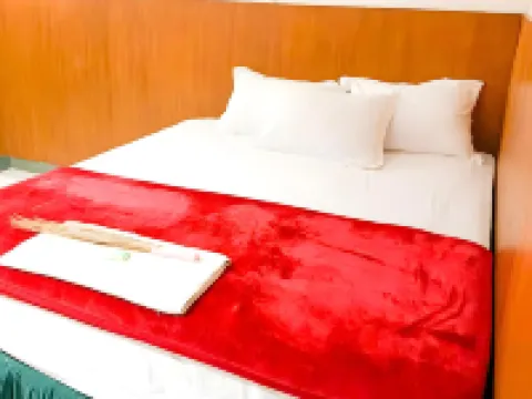 Hotel Shabine Rungkut Mitra RedDoorz Hotels in Rungkut