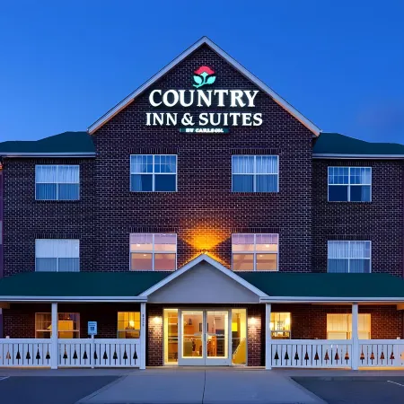 Country Inn & Suites by Radisson, Cottage Grove, MN