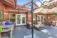 New! The Aloha Cottage in Puamana, Maui Hawaii