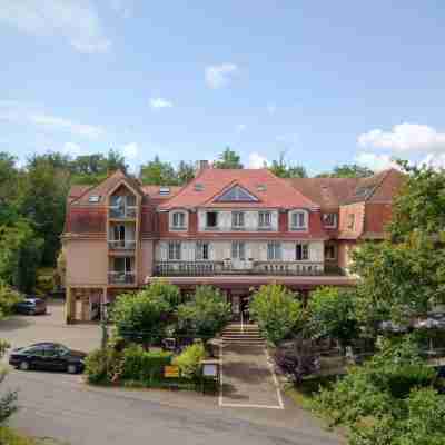Logis Hôtel Notre-Dame de Bonne Fontaine Hotel Exterior