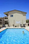 Bowen Motel - Family