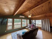 River Retreat on the Mendenhall/Near Airport and Shopping
