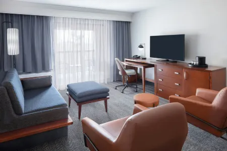 Courtyard Burlington Williston