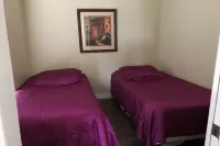 Madeira Beach Condo near John's Pass
