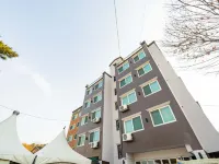 Eulwang-ri Long Beach House Pension (3 Minutes of Beach) Các khách sạn gần Đảo Muuido
