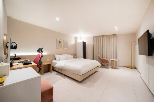Yeosu Hakdong Yaja - 3-Star