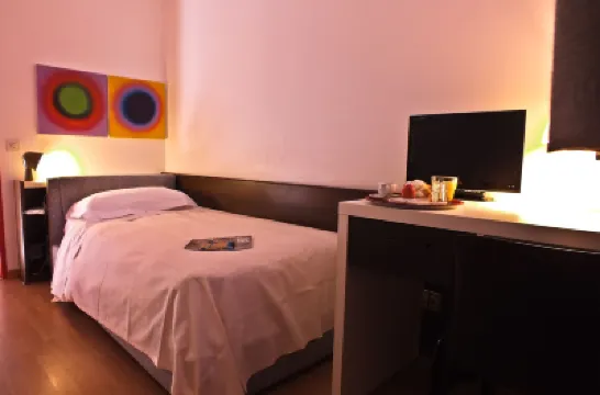 Hotel Garni Centro Hotels near Chiasso Station