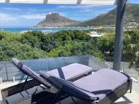 Oceanfront Apartment in Cape Town With Stunning Views Hotel a Hout Bay