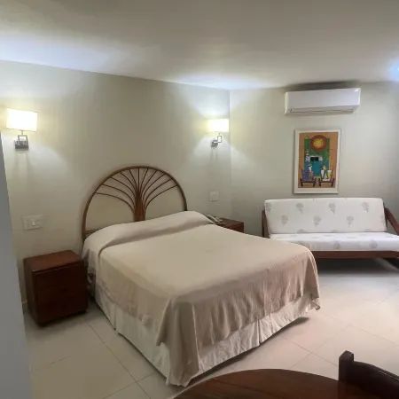 Aparta Hotel Plaza del Sol