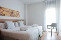 Aura Park Aparthotel Fira Barcelona - chambre d’hôtes