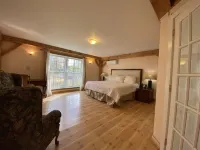 Timber House Resort Hotels in Trenton