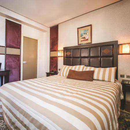 Hotel Bab Mansour Отели в г. Мекнес