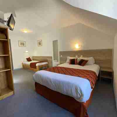 Hotel de la Gare Rooms