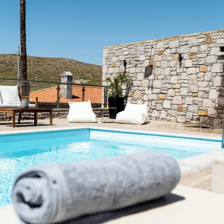 Lithoessa Luxury Apartments