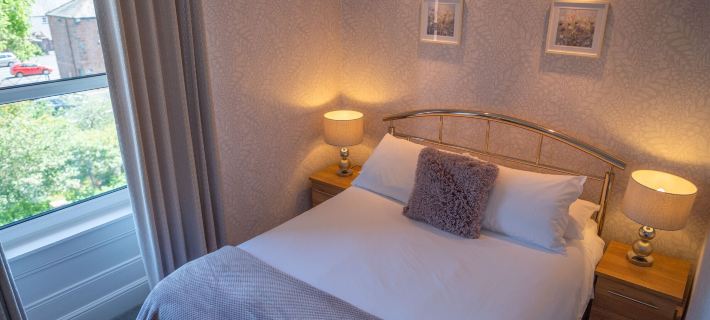 Albany House Hotels in Penrith