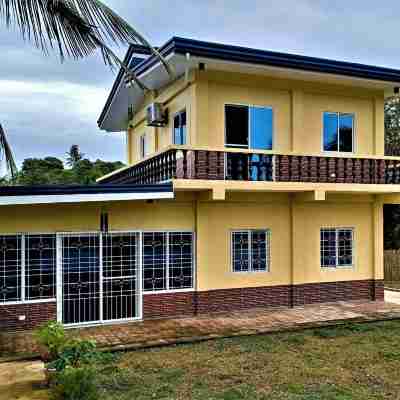 Lovely Casa Hotel Exterior