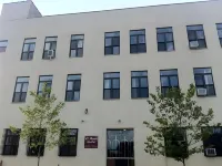 NY Moore Hostel Hotels in 