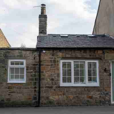 High Spec 1-Bed Cottage in Staindrop Darlington Hotel Exterior