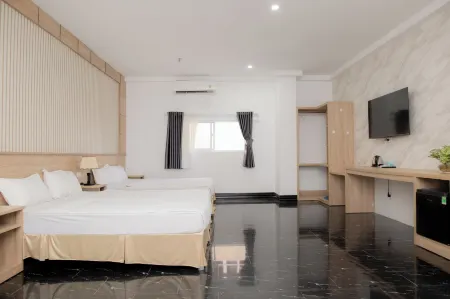 Mien Tay Hotel Отели в г. Кан То