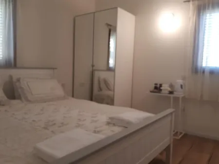 Etty's Hous - Boutique Hotel Отели рядом с достопримечательностью «Image of a Murderer»