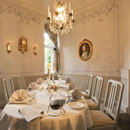 Åkeshofs Slott