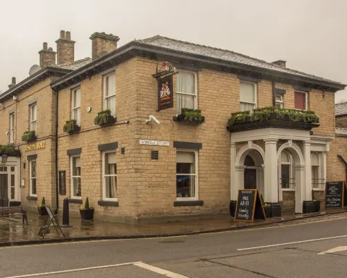 The Norfolk Arms Inn Hotels in Glossop