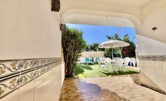 Faro Terrace Villa by Homing
