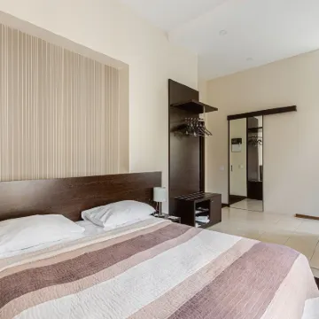 Senator City Center Hotels near St. Michael's Golden-Domed Monastery