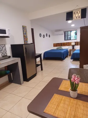 Charlys Place Отели в г. Антигуо Кускатлан