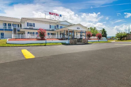 Motel 6 Front Royal, VA Отели в г. Честер Гэп