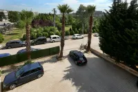 New Balturk Hotel Izmit - parcheggio