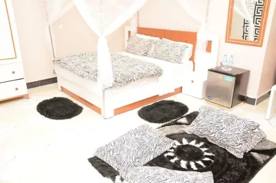 Clifford Hotel  otelleri
