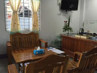 Feel Guest House - Adults Only Hôtels à : 