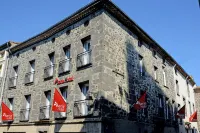 Logis Hotel Yseria - Historical Center Étang du Clos de Vias 주변 호텔