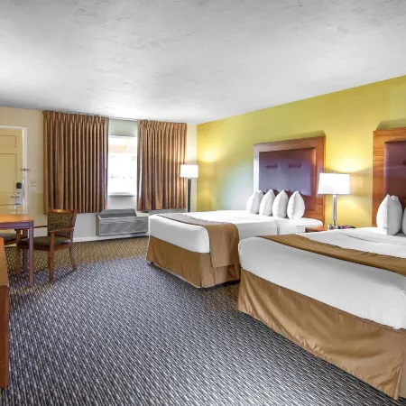 Quality Inn & Suites at Coos Bay Hotels in North Bend
