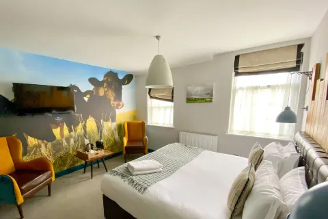 헬렌 브라우닝 로열 오크