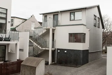 Mengi Apartments Отели рядом с достопримечательностью «Харпа»