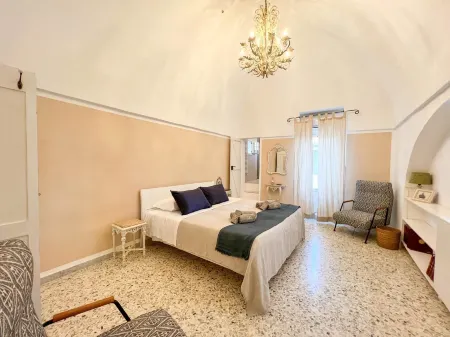 TD Casa Altomare with Terrace over Historic Center