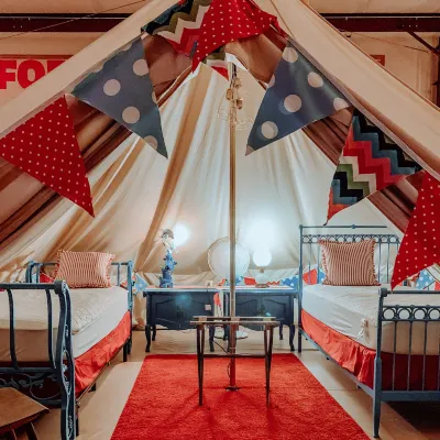 Lone Star Glamp Inn Hotel a Round Top